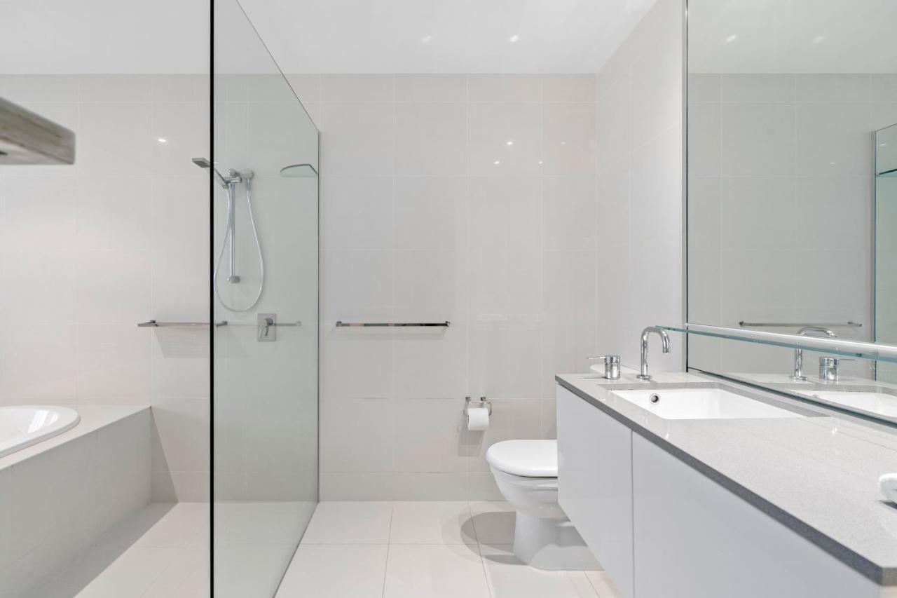 Apartment Circle On Cavill - Hosted By Coastal Letting Gold Coast