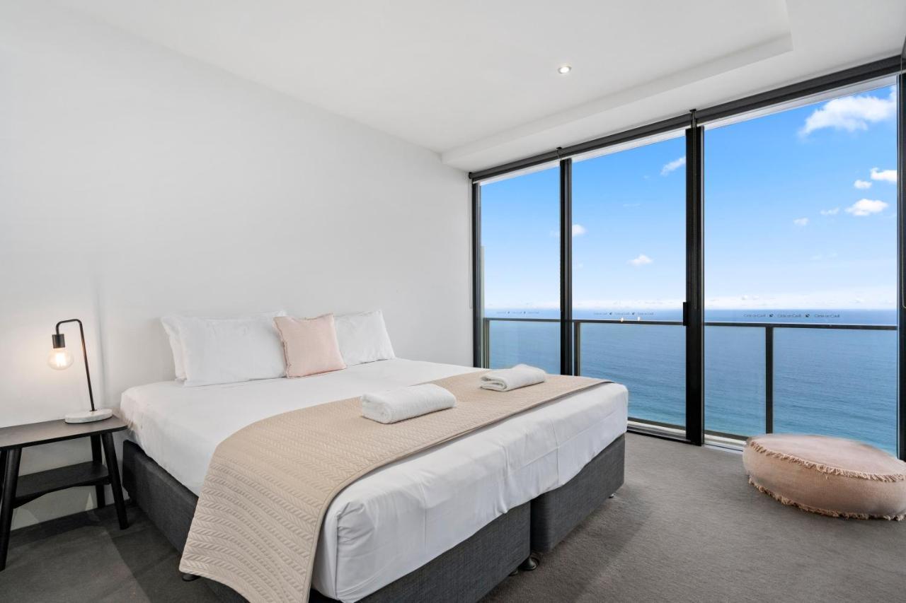 Circle On Cavill - Hosted By Coastal Letting