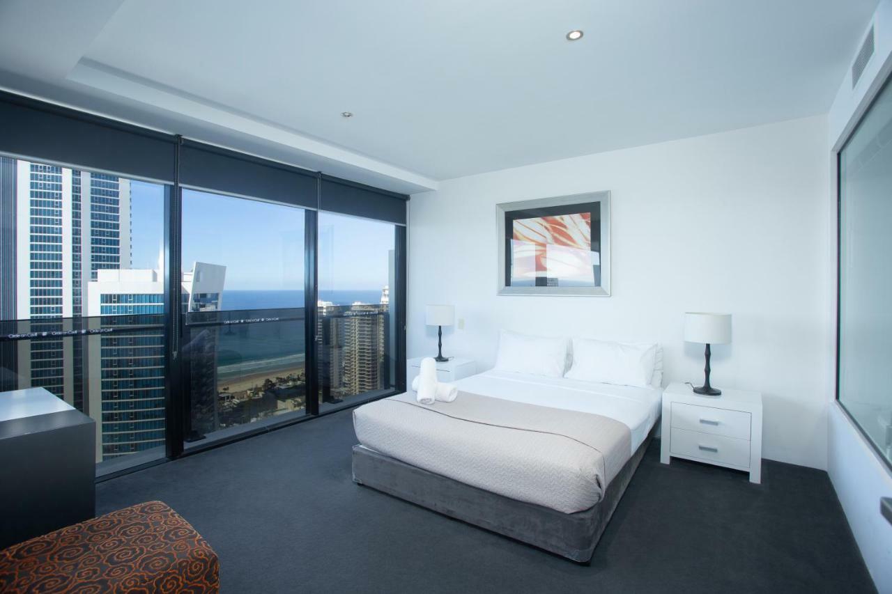 Circle On Cavill - Hosted By Coastal Letting *