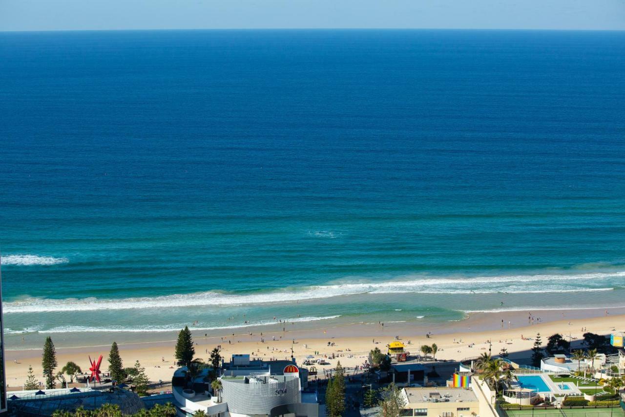 Circle On Cavill - Hosted By Coastal Letting Apartment Gold Coast